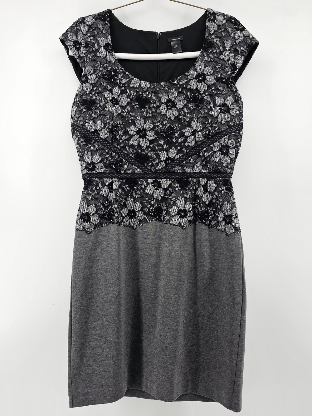 Ann Taylor Mixed Media Lace Sheath Dress-Black Floral Bodice Grey Skirt- Size 12